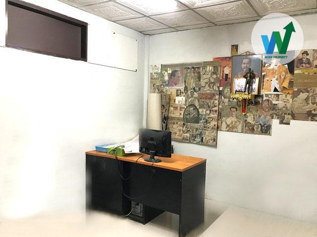 ขายบ้านชั้นเดียว 27 ตร.ว. สภาพดี พร้อมอยู่ ต่อเติมครบ  2 ห้องนอน 2 ห้องน้ำ 1 ที่จอดรถ  ใกล้รถไฟฟ้าสถานีดอนเมือง 6