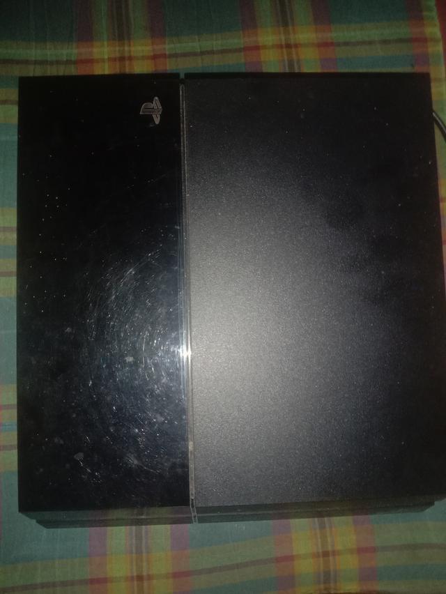 PS4  FAT 2