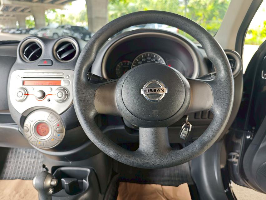 Nissan March 1.2V 16