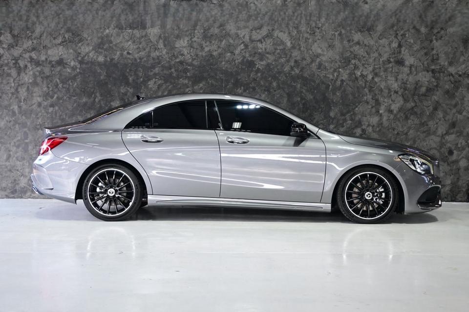 (แจ้งรหัสรถ JRS4487) ⚡ 🚘 BENZ CLA 250 AMG NIGHT EDITION ปี 2019รถมือเดียวป้ายแดง ประวัติศูนย์ทุกระยะ รูปที่ 7