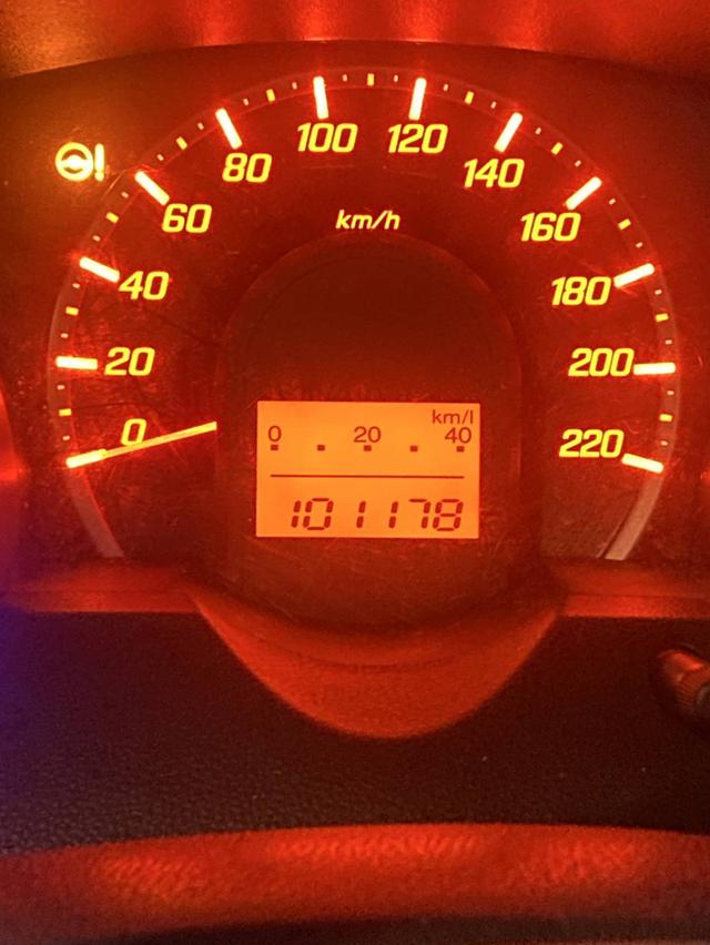 ขาย HONDA NEW JAZZ 1.5 SV. (TOP) AT 2011  ผู้หญิงใช้ 6