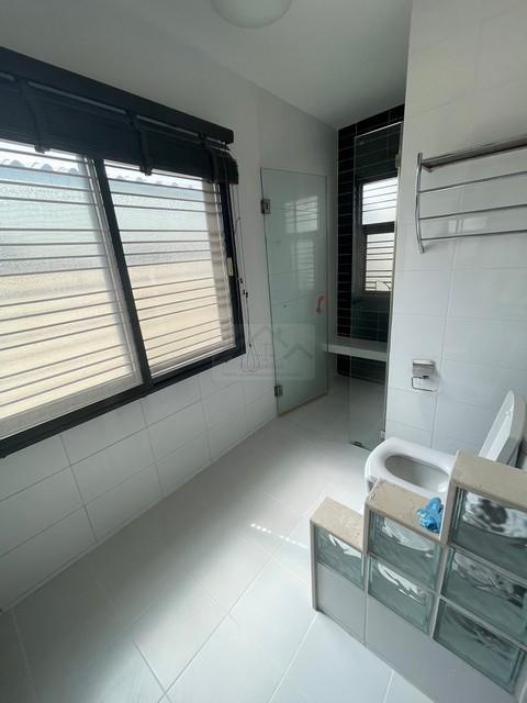 ขายทาวน์โฮม 3 ชั้น 19.40 ตรว. ซิกเนเจอร์ วิภาวดี 60 หลังริม หน้าสวน เฟอร์พร้อมอยู่ 6