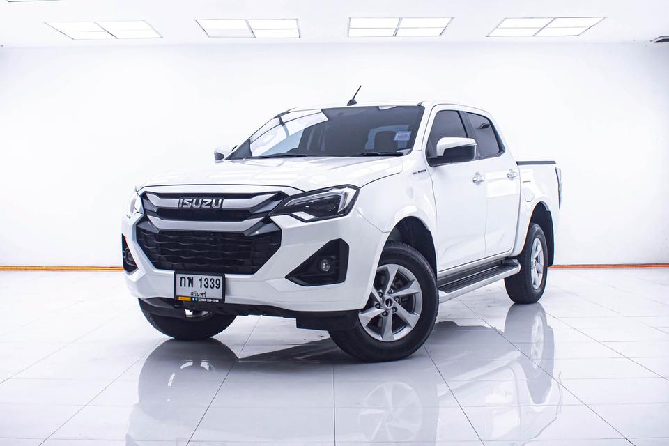 รหัสรถ 1D745  D-MAX 2.2 L DDI CAB4 HI-LANDER MAX FORCE