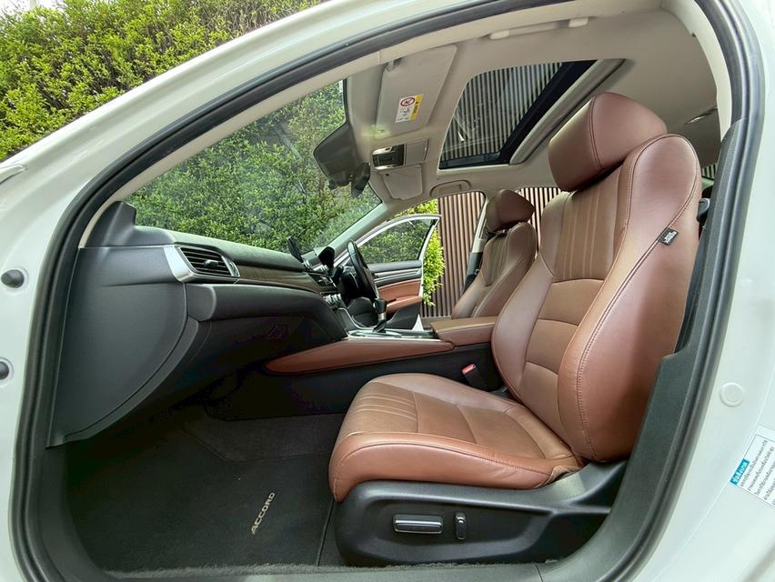 Honda Accord 2.0 Hybrid Tech Top Subroof 2021 14