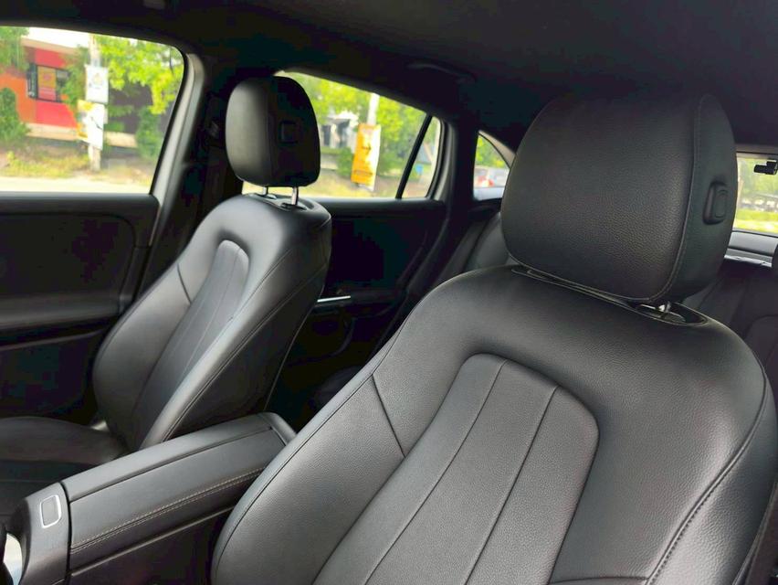 รหัสรถ KPV8478 2021 BENZ GLA-200 AMG DYNAMIC  9