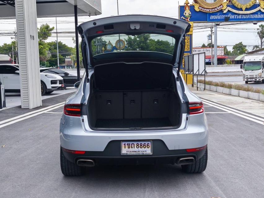 รหัสรถ KPV8866 PORSCHE MACAN 2.0 PDK 2018 17