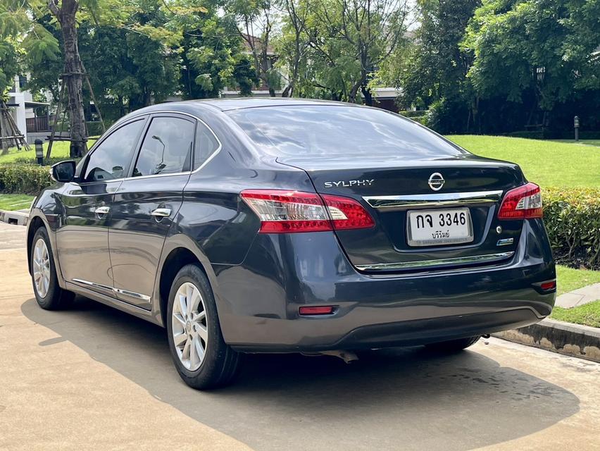 NISSAN SYLPHY 1.6 V ปี2012