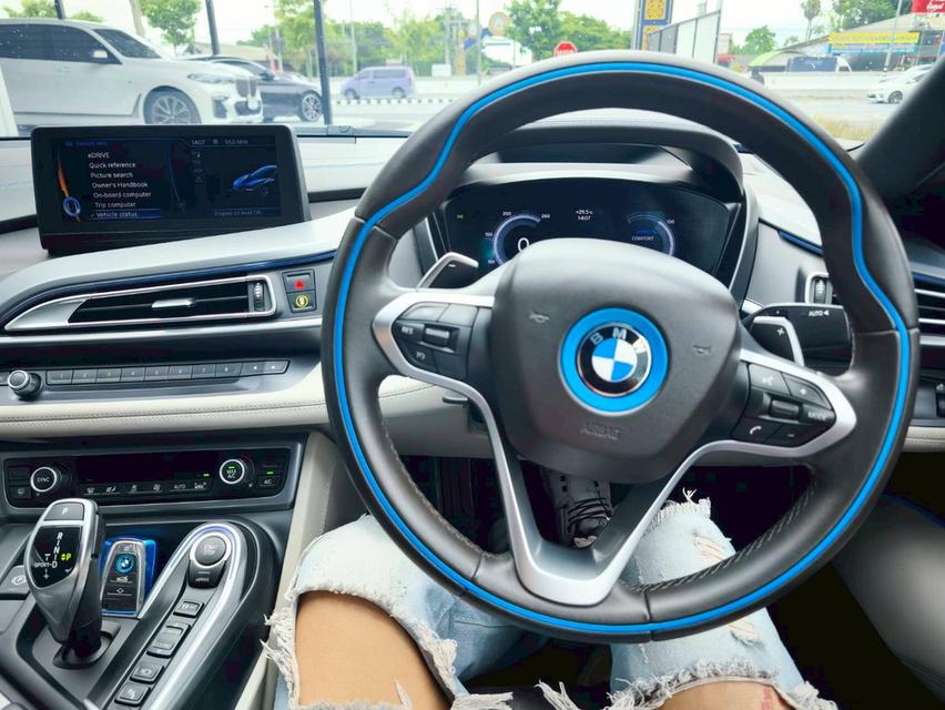 รหัสรถ KPV53 2018 BMW i8 1.5 HYBRID Pure Impulse สีดำ WRAP สีน้ำตาล