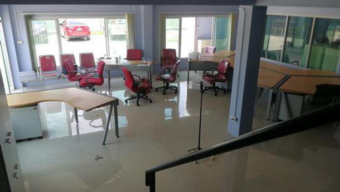 โรงงาน ปิ่นทองแลนด์ แฟคทอรี่