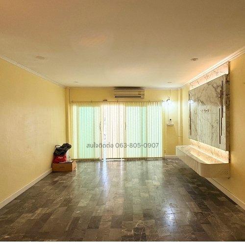 ทาวน์เฮาส์ 2 ห้องนอน 2 ห้องน้ำ 3