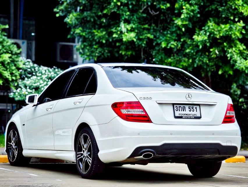 Mercedes benz 5