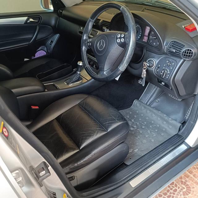 Benz W203 C180 ปี 2006 ข้างในดำหายาด รูปที่ 4