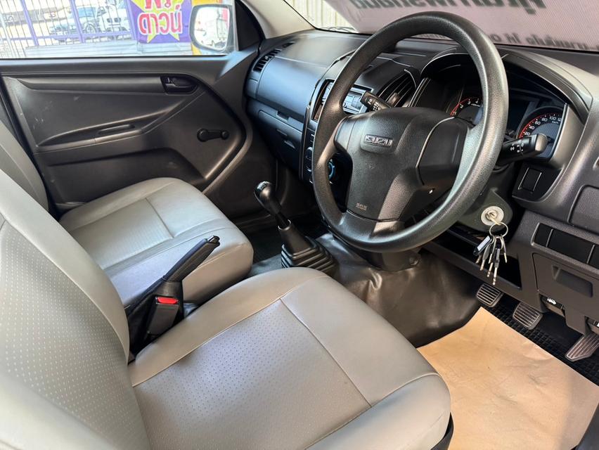 ISUZU D-MAX SPARK 1.9 B MT 2019 11