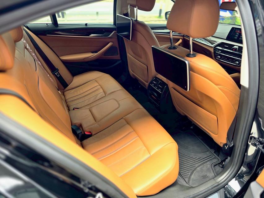 รหัสรถ BAC1922 🚘 BMW 530e Luxury Plug-in Hybrid (G30) ปี 2017 8