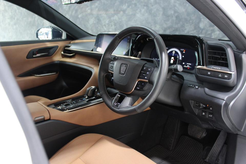 รหัสรถ JRS1570 Toyota crown sport Z 2.5Hybrid 2024 ตัวtop 13