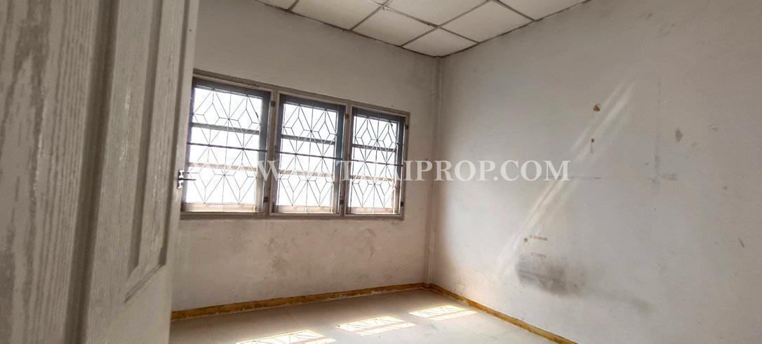 ทาวน์เฮ้าส์ หมู่บ้านเอเชียโฮมทาวน์ 1-3 ถนนบางกรวย-ไทรน้อย 7