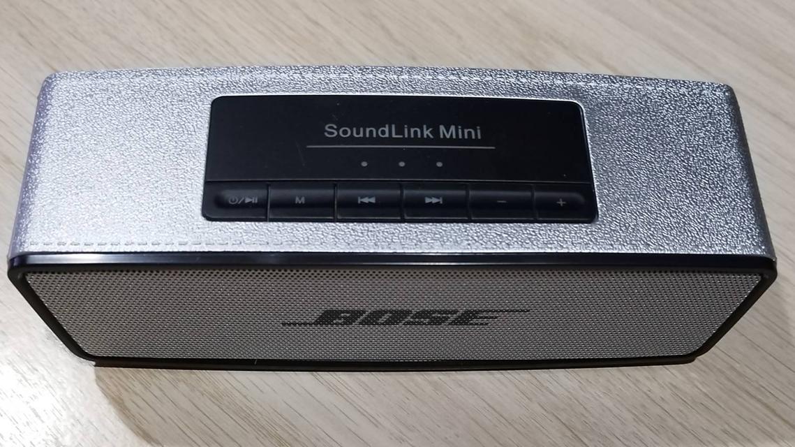 ขายลำโพงบลูทูธไร้สายแบบพกพายี่ห้อ BOSE รุ่น Soundlink Mini II Special Edition สีขาว สินค้าใหม่  2