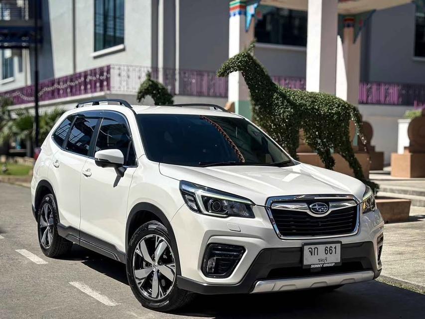 Subaru Forester 2.0 i-S EyeSight AWD 2020 สีขาว  5