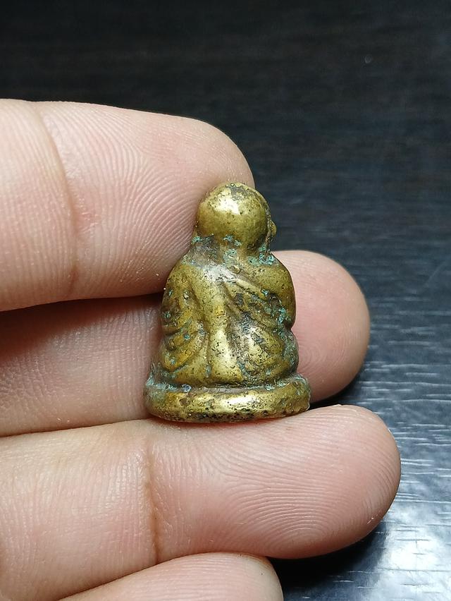 หลวงพ่อเงิน วัดบางคลาน 2