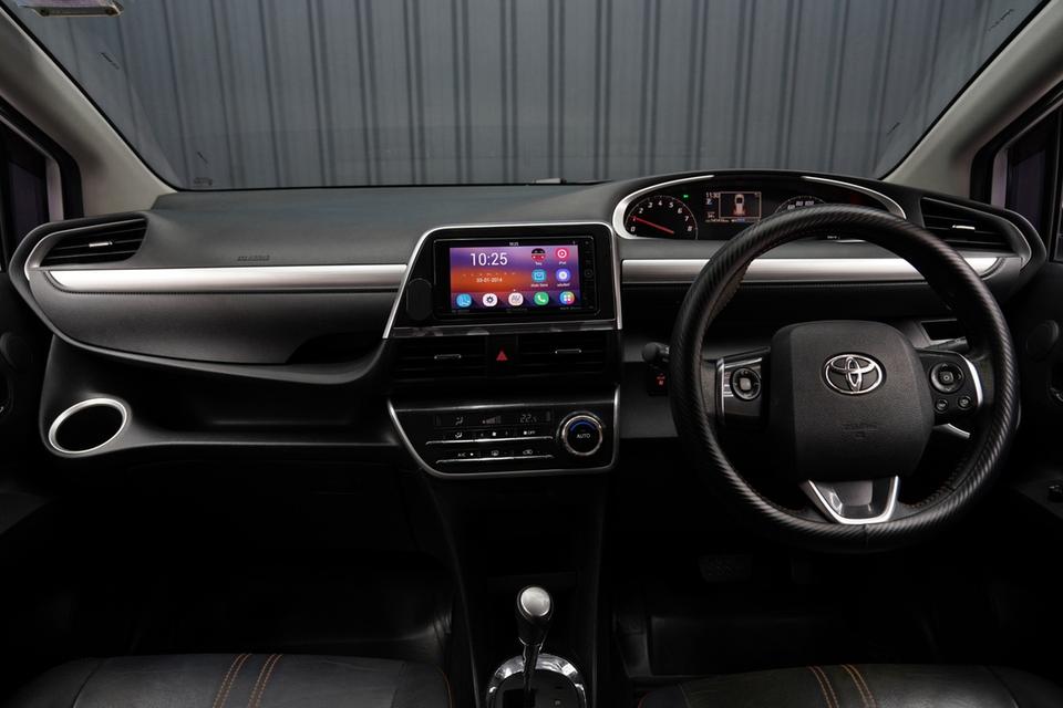 TOYOTA SIENTA 1.5 V AT ปี 2016 จด 2017 สีขาว รูปที่ 8