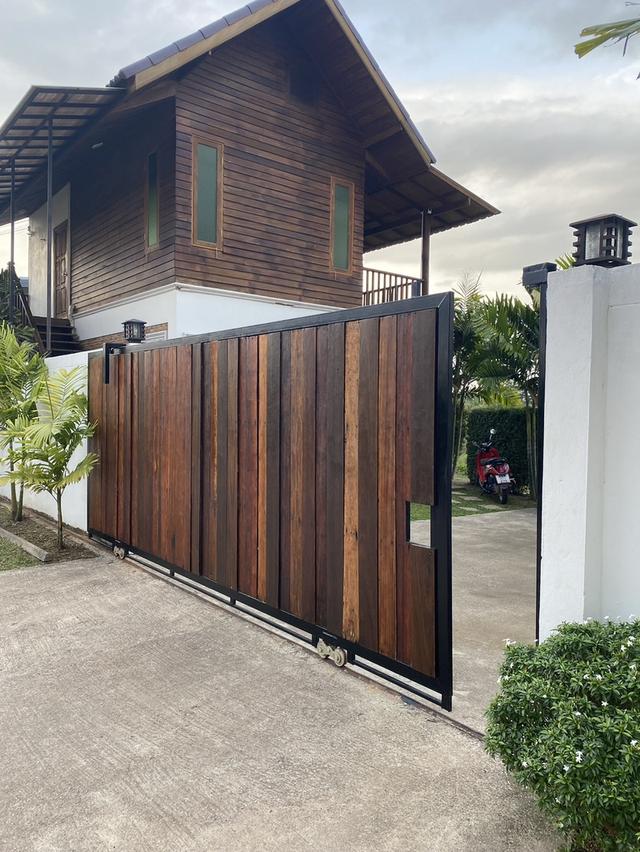 บ้านเดี่ยว 2 ชั้น ติดริมน้ำ 098-7492606 (line) 2