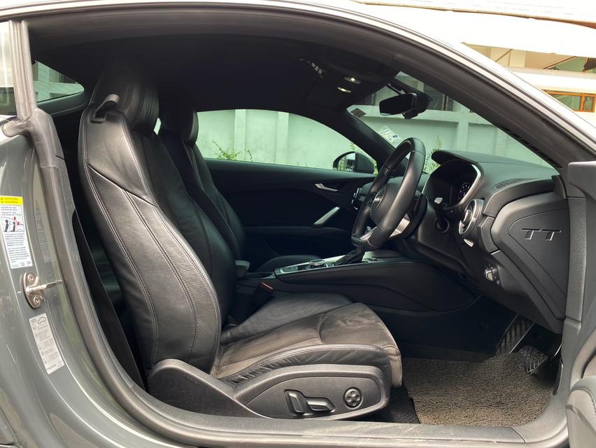 Audi TT Coupe 45 TFSI quattro S-Line ปี 2018 จด 2019 10