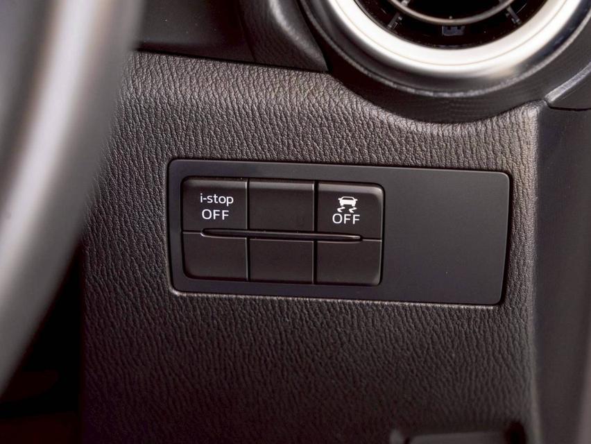 Mazda 2 1.3 S Leather ปีจด 2020 ประกันเครื่องเกียร์หลังการขาย3ปี 9