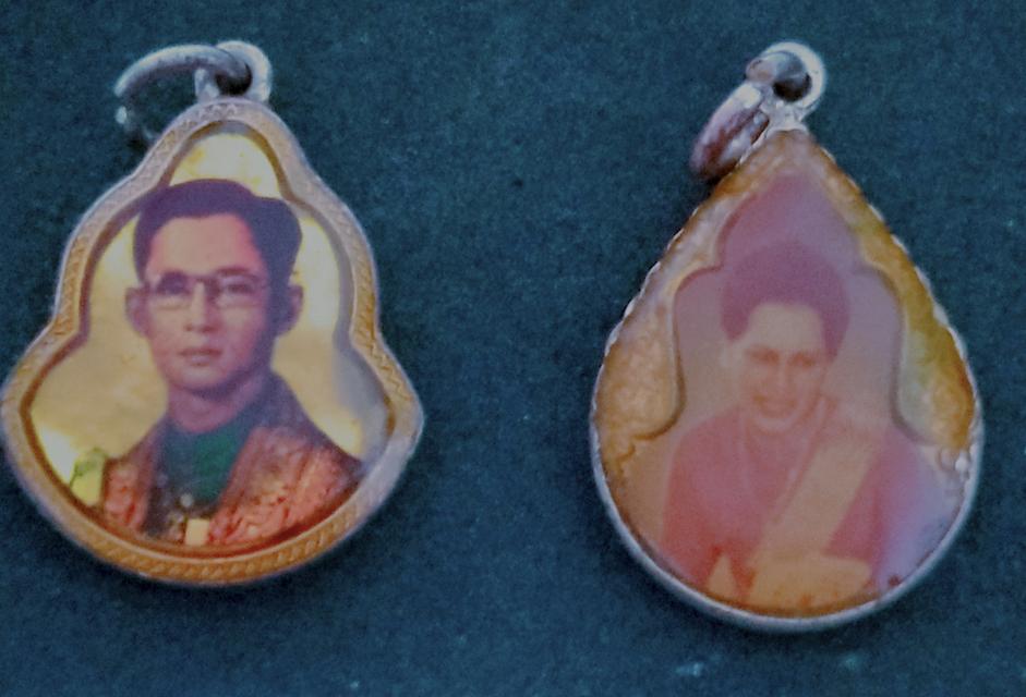 ล๊อกเก๊ต ในหลวง พระราชินี