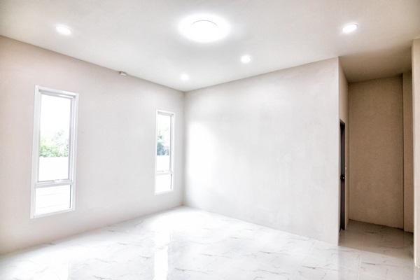 ขายบ้านเดี่ยวใหม่ ชลบุรี พนัสนิคม หนองเหียง ใกล้331 75.8ตร.ว. ฟรีโอน ทำเลดีเงียบสงบ เจ้าของขายเอง โทร 099-4464142 5