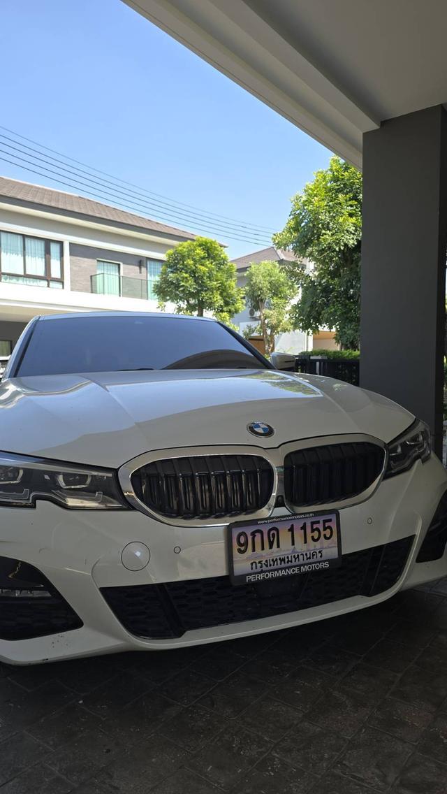 รถยนต์ BMW 330E 2021