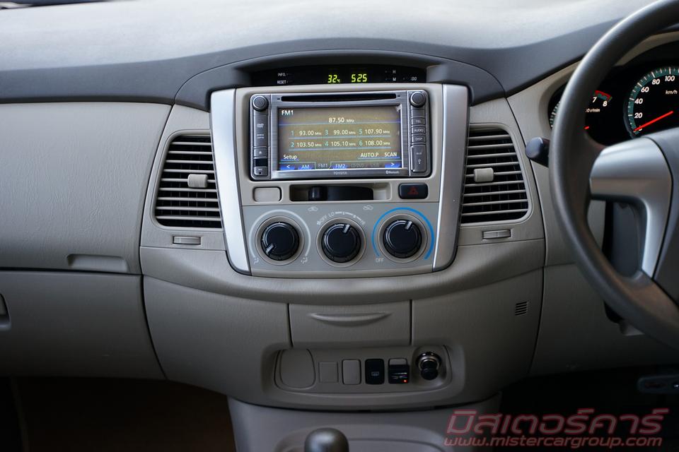 2012 TOYOTA INNOVA 2.0 G OPTION ( 7404 ) 12