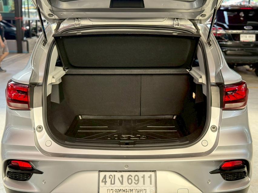 MG ZS 1.5 X+ SUNROOF ปี2021 16