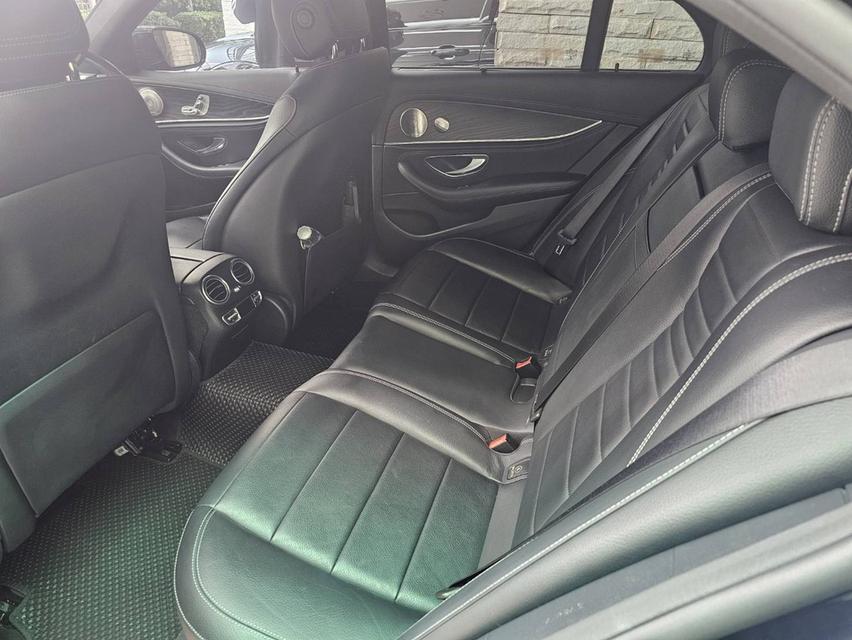 รถเบ็นซ์ E300e AMG Dynamic Facelift ปี22 รูปที่ 4