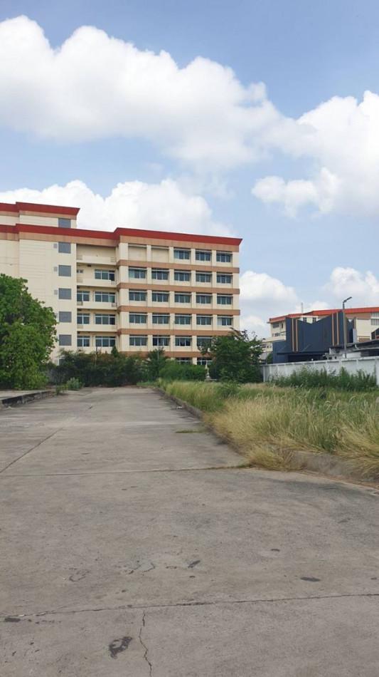 ให้เช่าระยะยาว 6ไร่กว่า รามอินทรา ติดสถานีรถไฟฟ้า สถานีเศรษฐบุตรบำเพ็ญ ไลน์ไอดี ✅ @ibx7531n 3