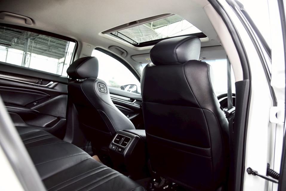 รหัสรถ CBL9478 Honda Accord 2.0 Hybrid TECH AT 2020 11