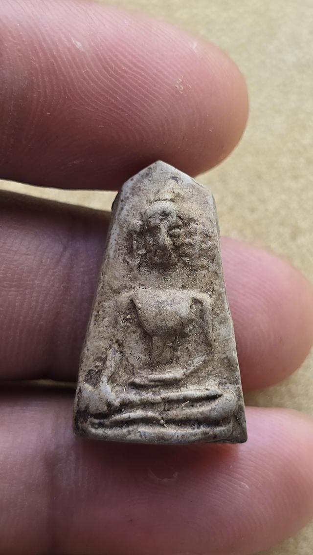 พระผงสุพรรณพิมพ์หน้าแก่ 