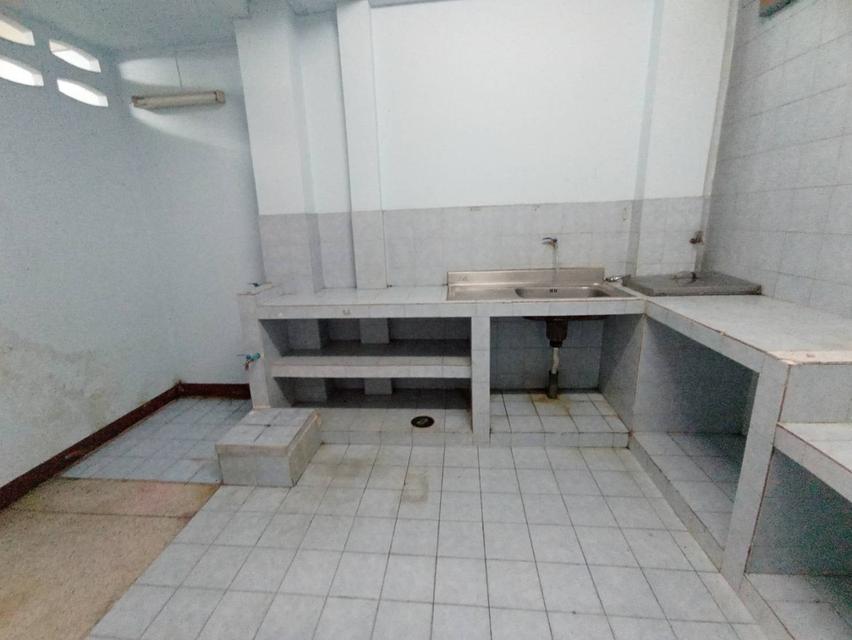 ให้เช่าทาวน์เฮ้าส์ หมู่บ้านสุขสันต์ 2 เพชรเกษม 92/1 2