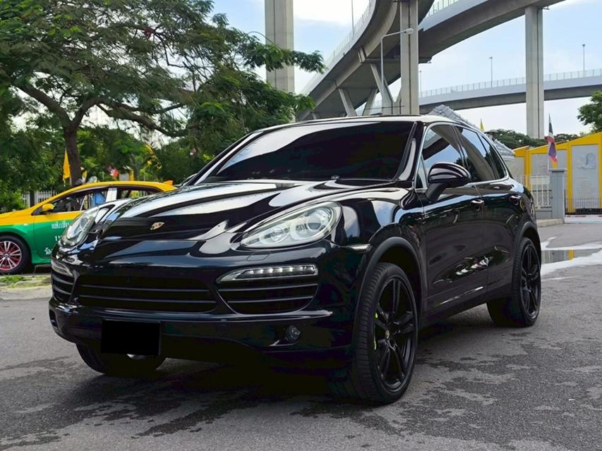 รถเข้าใหม่! PORSCHE Cayenne S 3.0 Hybrid ปี 2011 สีดำ