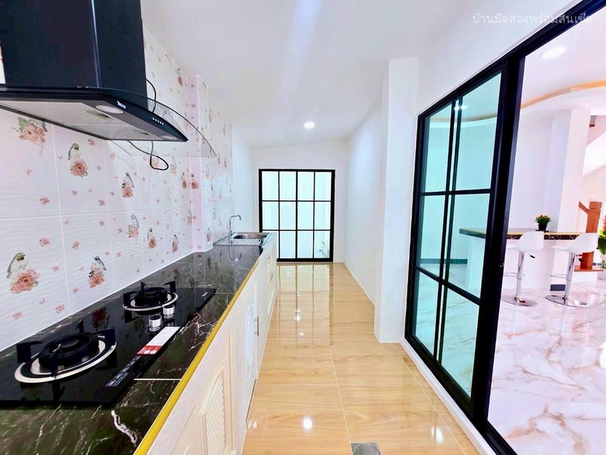 หมู่บ้านพร้อมพัฒน์ กรีนโนว่า รามอินทรา 10