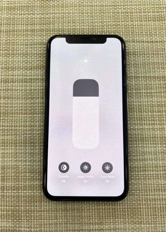 iPhone 11 pro สีเขียว 5