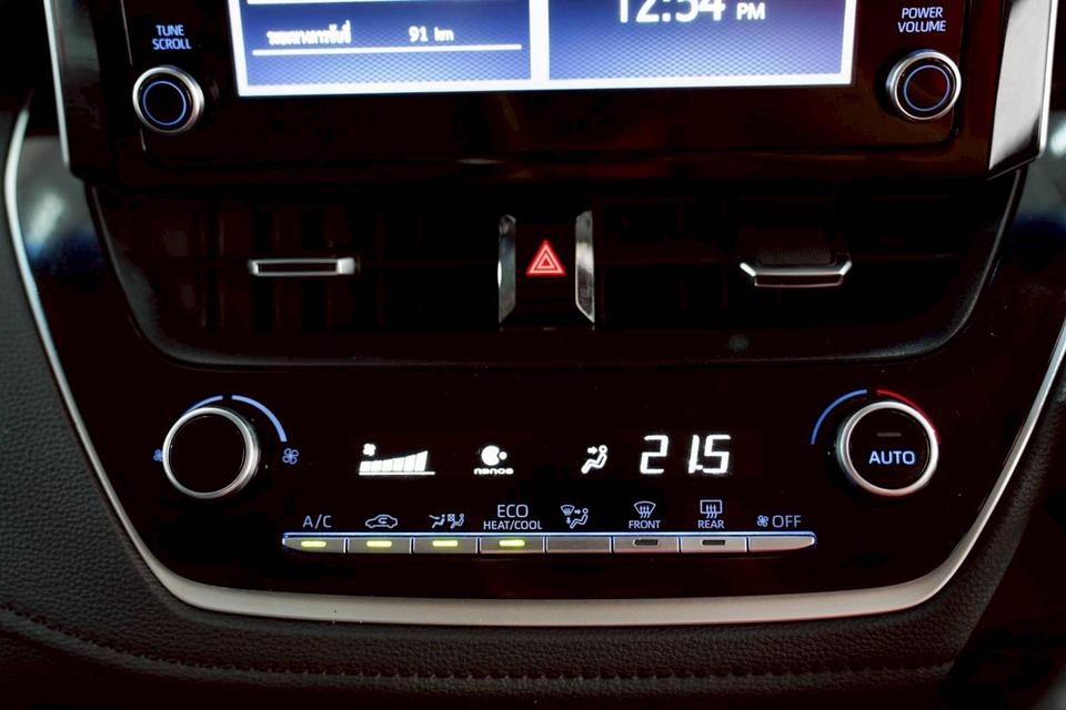 TOYOT ALTIS 1.8 HYBRID HIGH 2019 จด 20 รถมือดียว สวยใช้น้อย คุ้มๆ 11