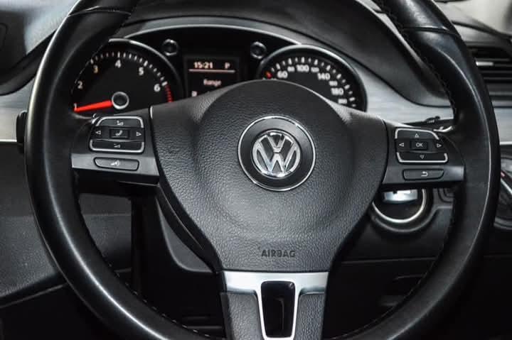 Volkswagen Passat 2010 6