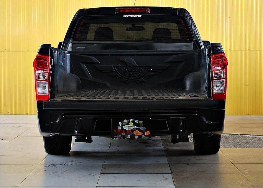 Isuzu D-Max X-Series 2.5 Z VGS Turbo Spacecab MT สีดำ รูปที่ 8