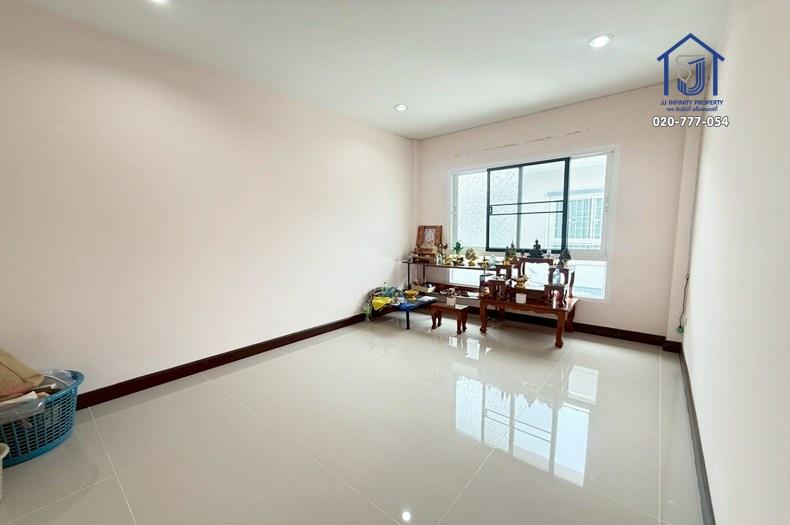 ขายทาวน์โฮม 2ชั้น หมู่บ้านเด่นชัย ประชาอุทิศ 90 ใกล้วงแหวนกาญจนาภิเษก 9
