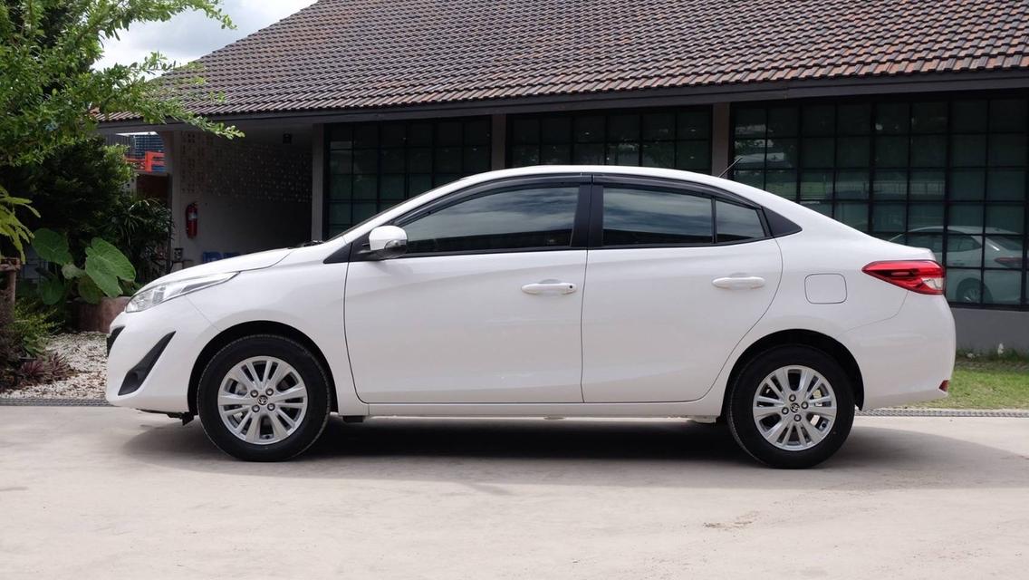 รหัสรถ KN9504 TOYOTA YARIS ATIV รุ่น E ปี 2019