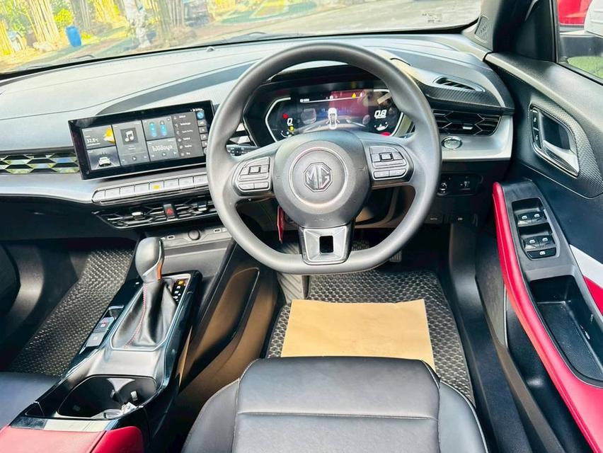 MG 5 TOP SUNROOF I SMART เครื่อง1.5cc. AUTO ปี2024