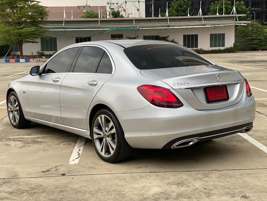 Benz C300e  Avantgarde ปี 2020 รหัส PBG8888 4