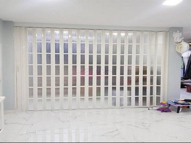 PB5575 ขายบ้าน เนื้อที่ 100 ตรว. ซอยนวมินทร์ 24 หมู่บ้านศรีนคร บ้านหลังใหญ่พร้อมเข้าอยู่ 8