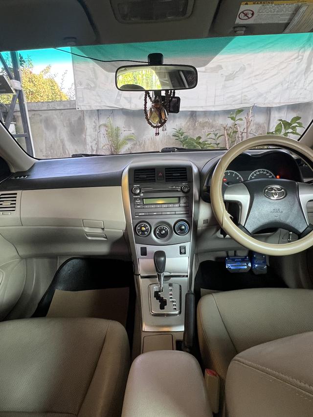 Toyota Altis 1.6 G 2013 10