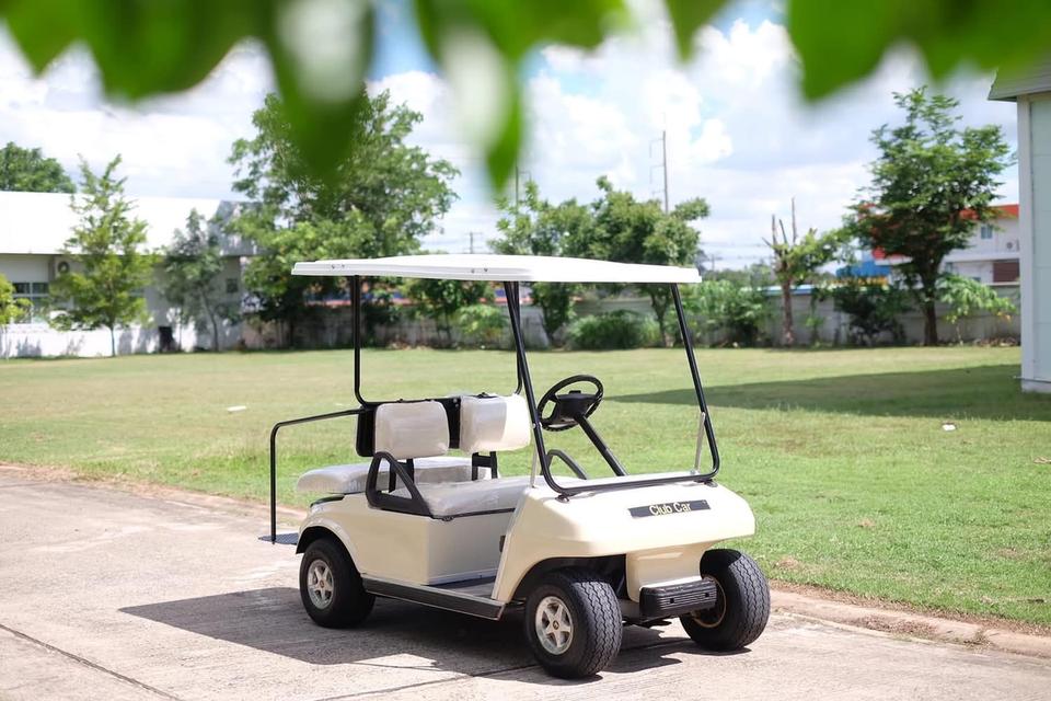 รถกอล์ฟ Club Car 4 ที่นั่ง สีครีม